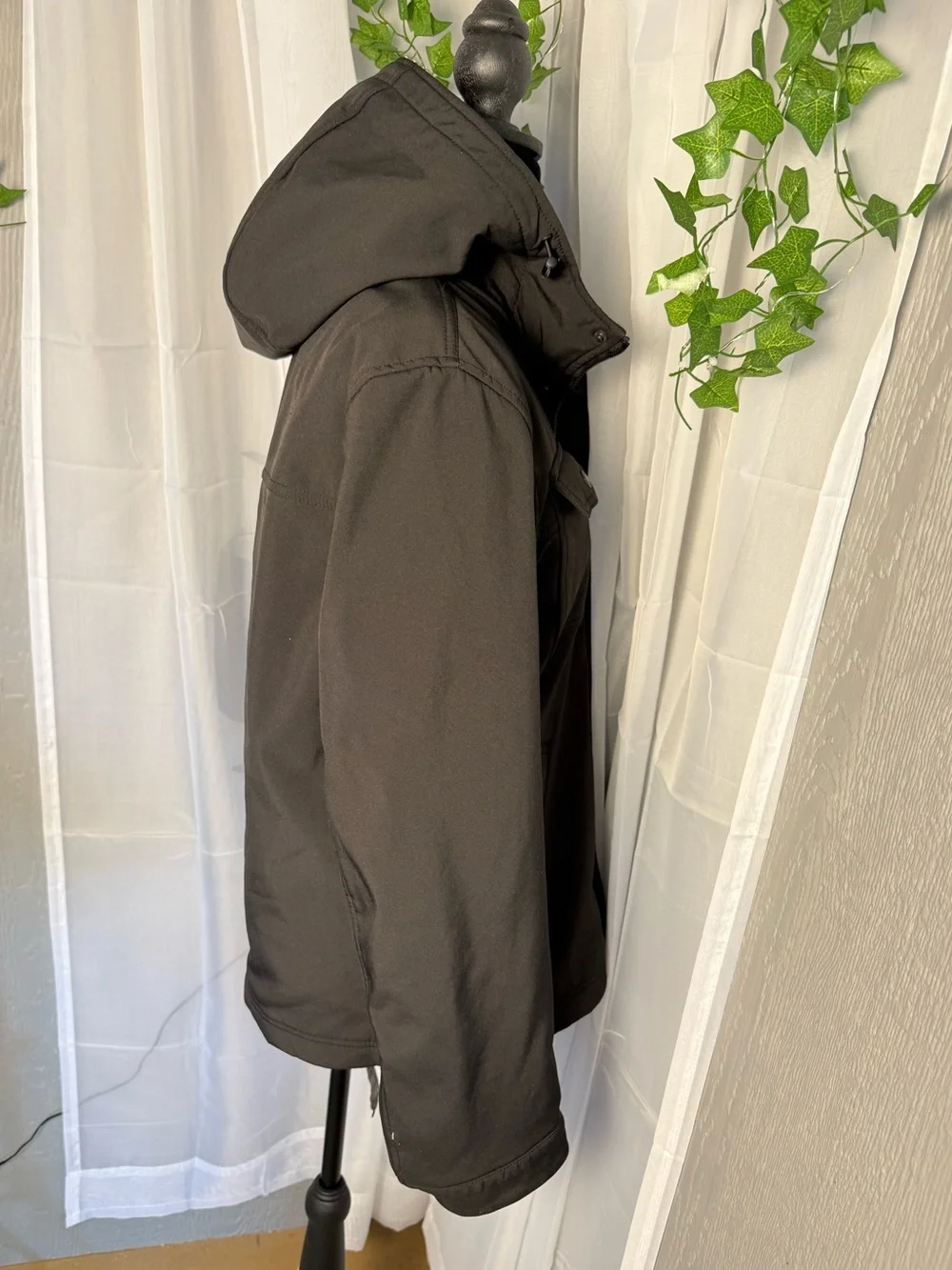 Levi's‎ Men's Black Softshell Sherpa Lined Hooded Jacket Small